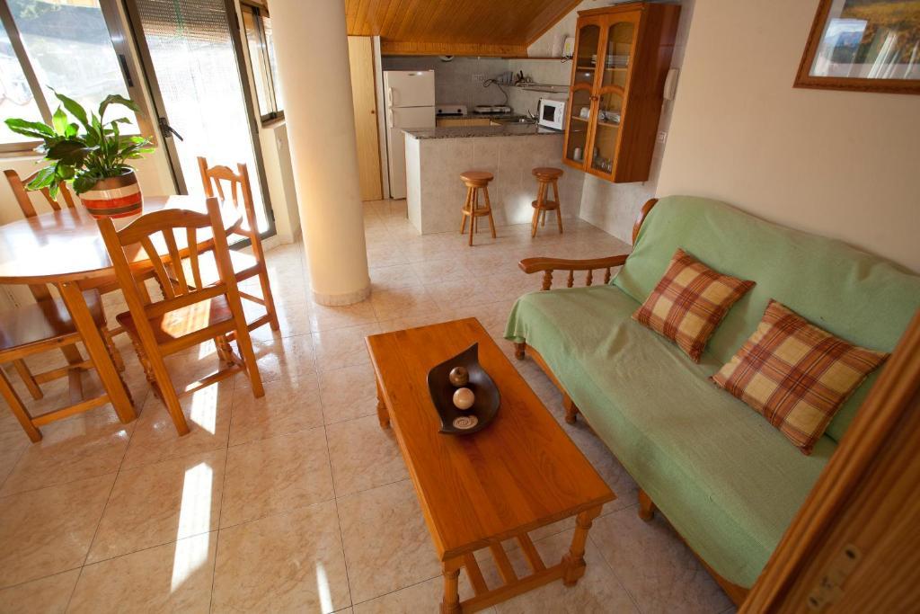 Apartamentos Maribel Calaceite Habitación foto