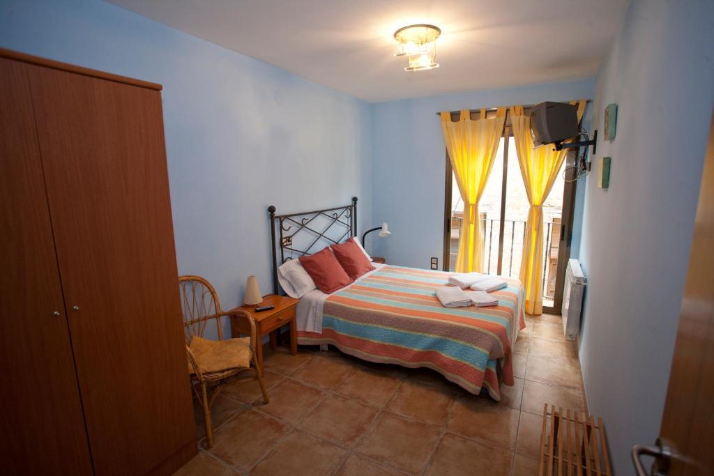 Apartamentos Maribel Calaceite Habitación foto