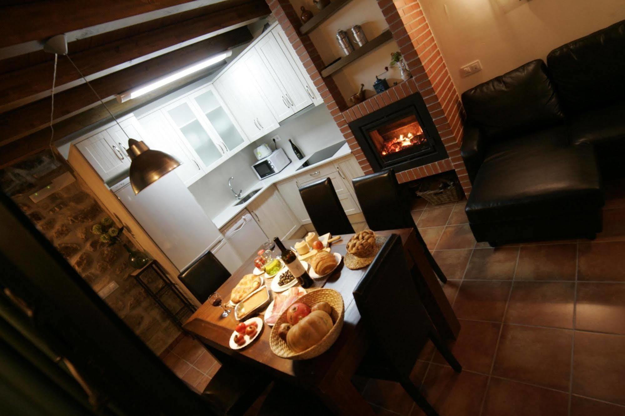 Apartamentos Maribel Calaceite Exterior foto