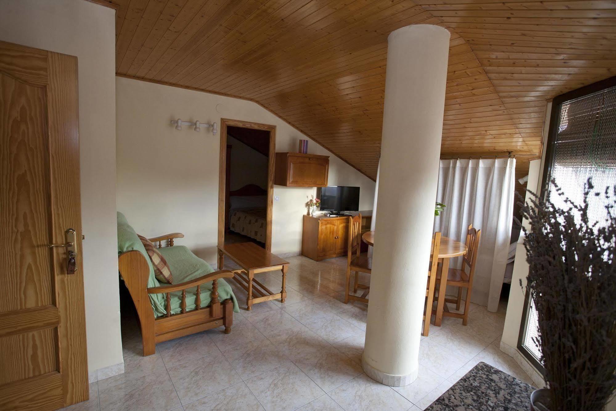 Apartamentos Maribel Calaceite Exterior foto